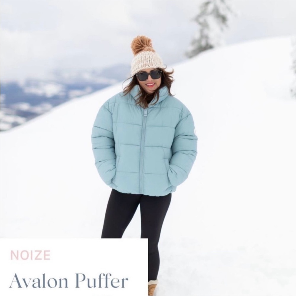 Sold out Jillian’s winter box exclusive puffer coat